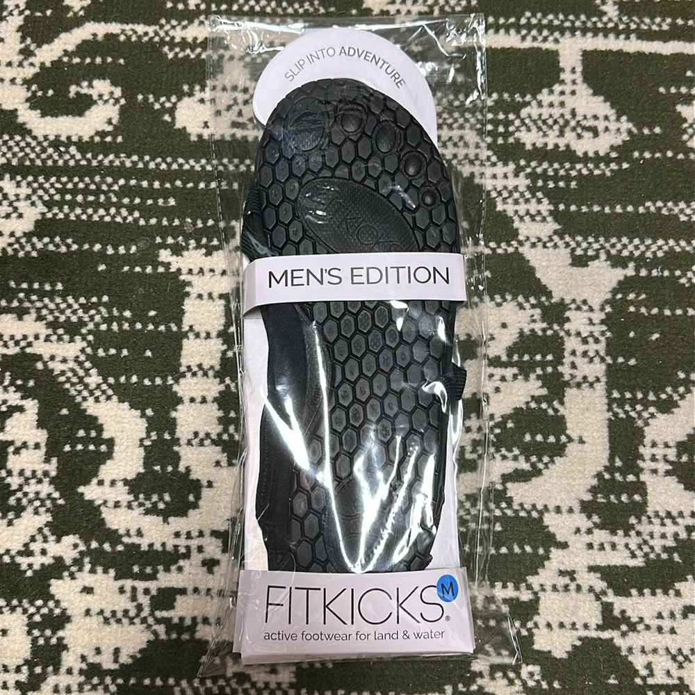 FitKicks Men's Edition Black Athletic Shoes - Picture 3 of 3